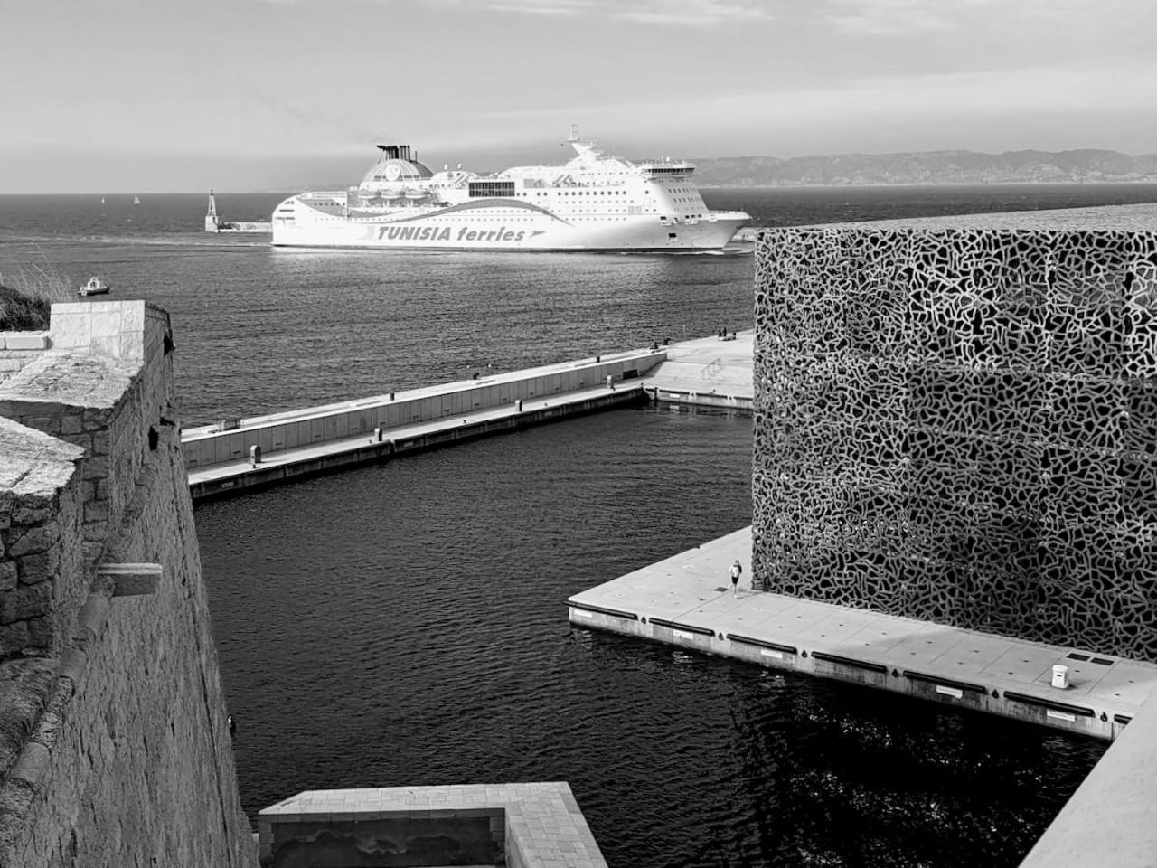 Studio Calanques Pres Du Vieux Port Marsella Exterior foto